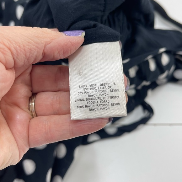 Looney Tunes Tweety Bird Hawaiian Shirt - Picture 5 of 6